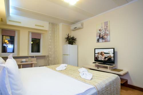 7 Sky Hotel Klinicheskaya Street