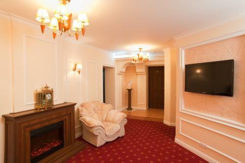 7 Sky Hotel Klinicheskaya Street