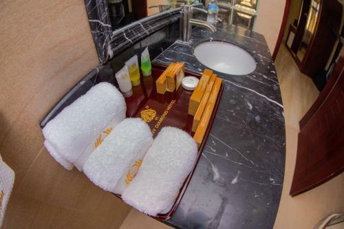 Tiffany Diamond Hotel