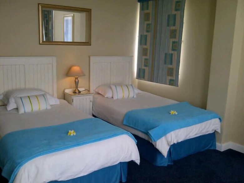 The Russel Hotel
