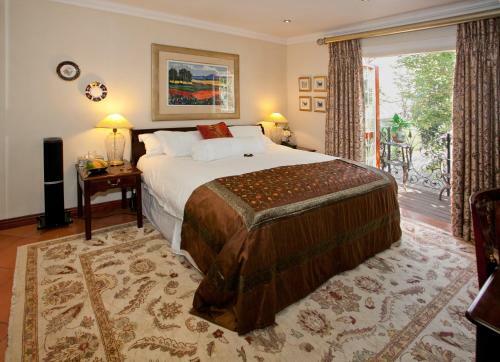 Hostal The Oasis Signature Hotel