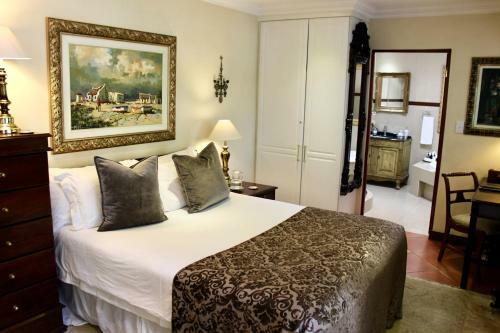 Hostal The Oasis Signature Hotel