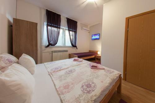 Hostal Guesthouse Hortenzija