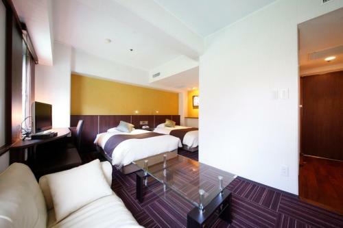 Central Hotel