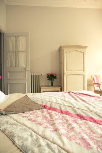 Bed & Breakfast Le Chateau De La Vierge