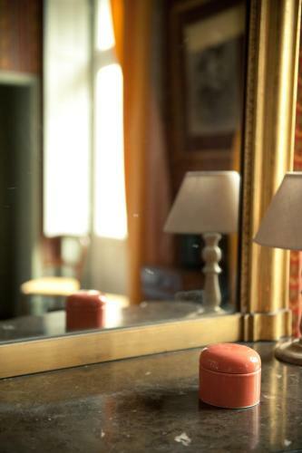 Bed & Breakfast Le Chateau De La Vierge