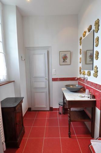 Bed & Breakfast Le Chateau De La Vierge