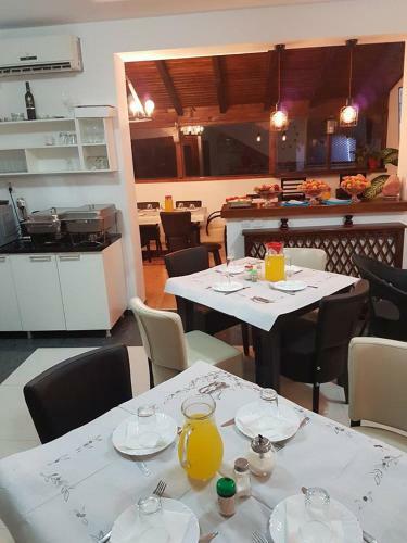 Hostal Elizabeth House
