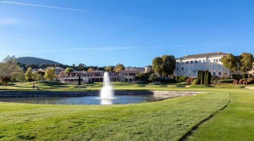 Hotel Ch�teau Et Golf De Taulane