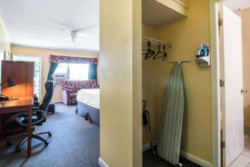 Hotel Econo Lodge Inn & Suites Tilton