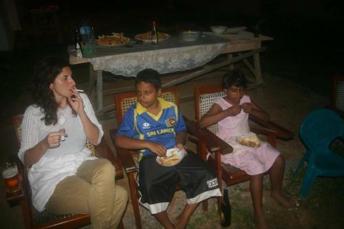 Hostal Bandhusena House & Apartment