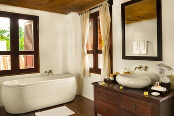 Hotel Victoria Xiengthong Palace