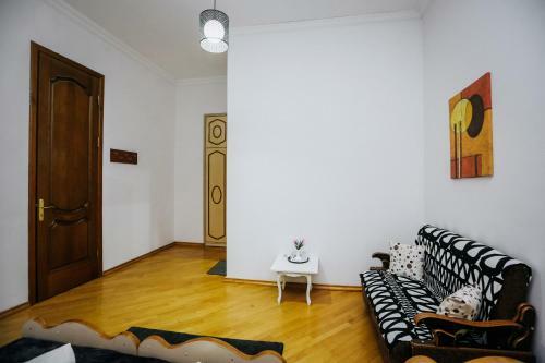 Hostal Kiev Kutaisi Hotel