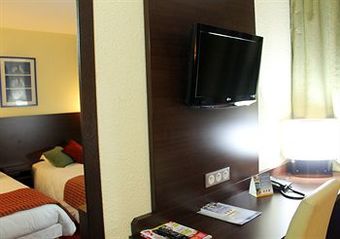 Comfort Hotel Orly Draveil