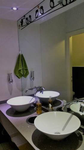 Albergue German Colony Guest House