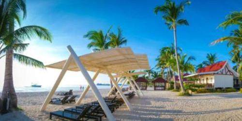 Hotel Anika Island Resort