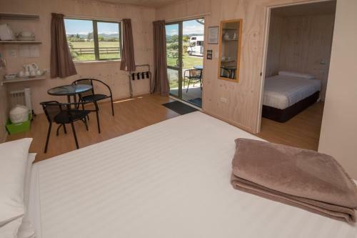 Martinborough Top 10 Holiday Park