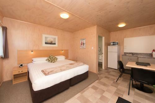 Martinborough Top 10 Holiday Park