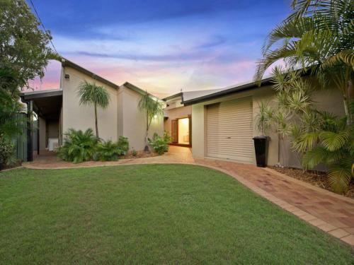 Coorumbong Close 36
