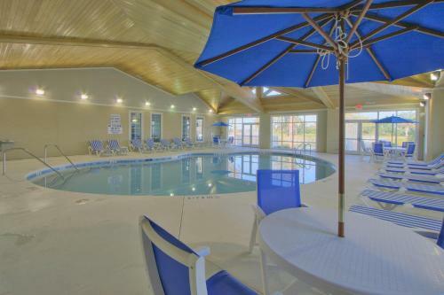 Hotel Bluewater Resort And Marina By Spinnaker