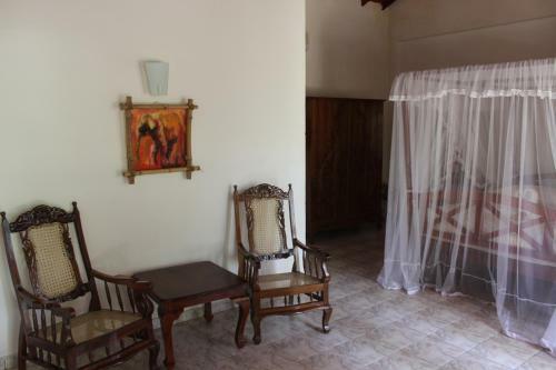 Hostal Palm Grove