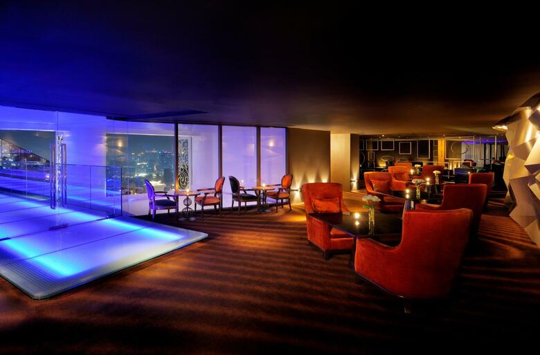Hotel Lebua At State Tower