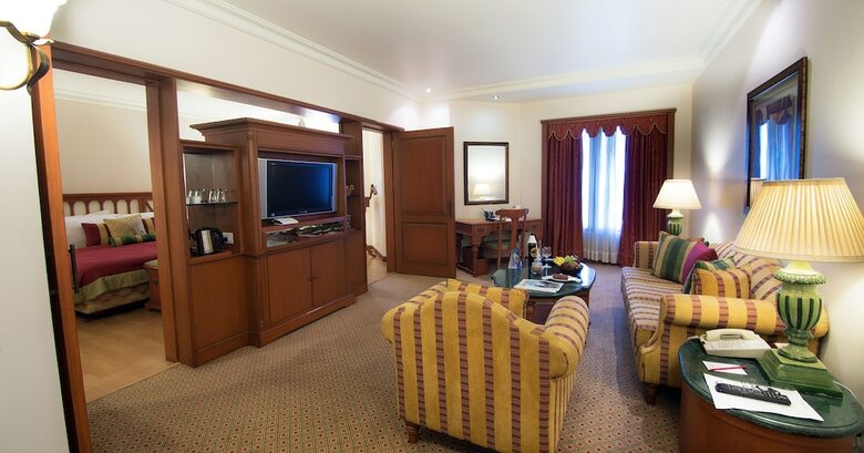 Hotel The Orchid