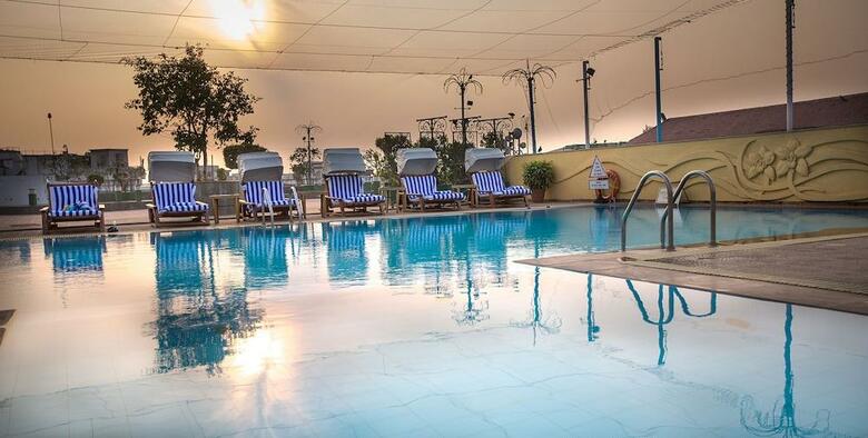 Hotel The Orchid