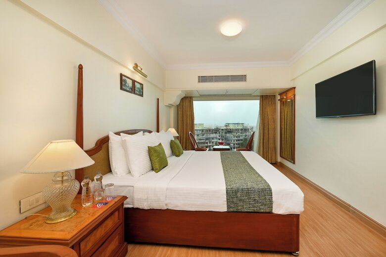 Hotel Fariyas