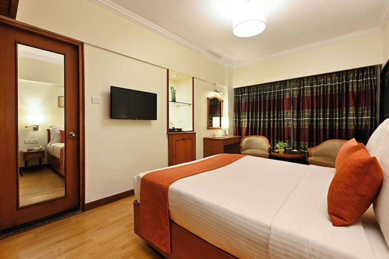 Hotel Fariyas