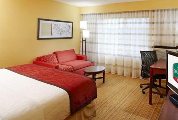 Hotel Courtyard Paducah West