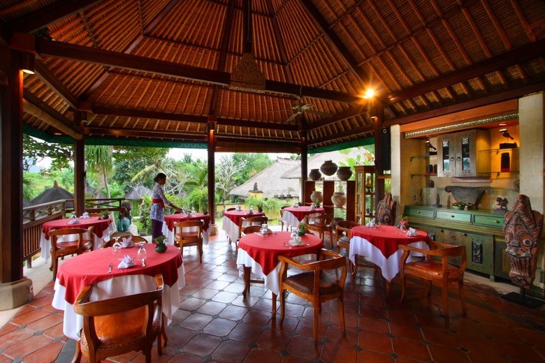 Hotel Alam Puri Art Museum Resort & Spa