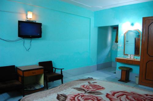 Hotel Viren International