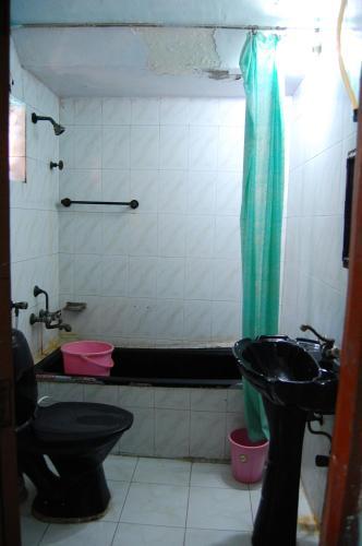 Hotel Viren International