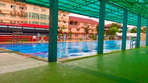 Nakhonesack Hotel 3
