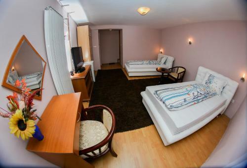Hostal Guest House Fontana