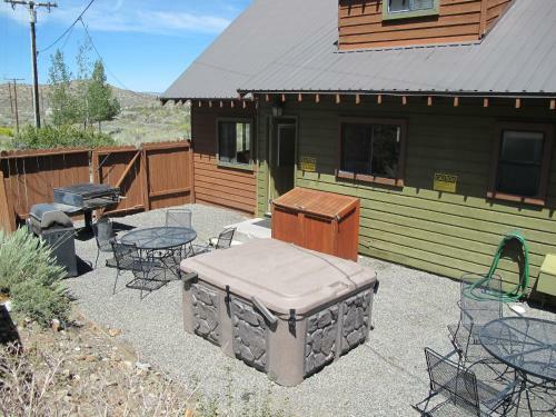 Hotel Convict Lake Resort