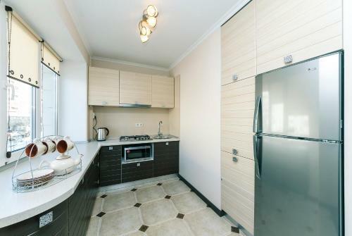 Luxrent Apartments On Lesi Ukrainki - Kiev