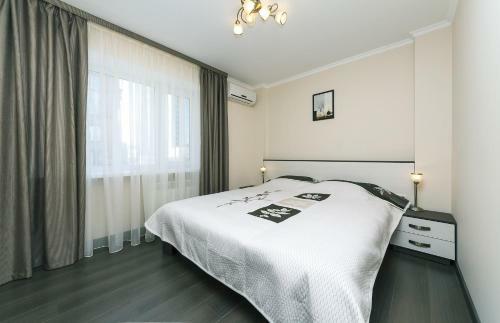 Luxrent Apartments On Lesi Ukrainki - Kiev