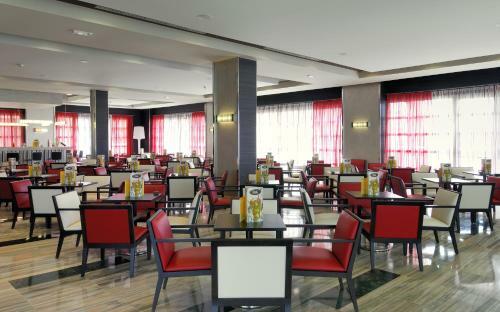Hotel Elba Carlota Beach & Convention Resort