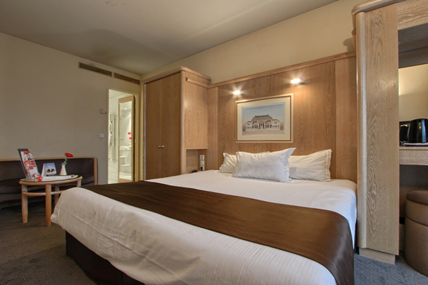Hotel Ramada Paris Tour Eiffel