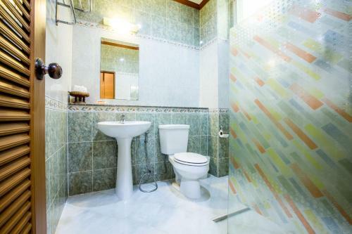 Juntra Resort & Hotel