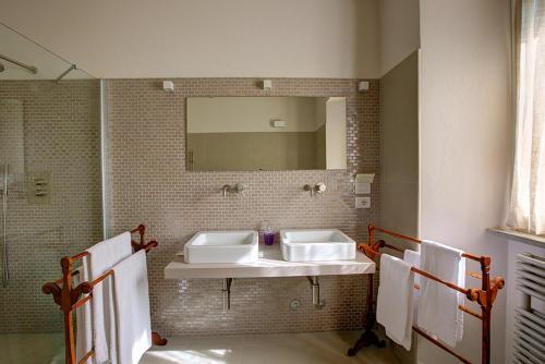 Hostal Corte San Ruffillo Country Resort