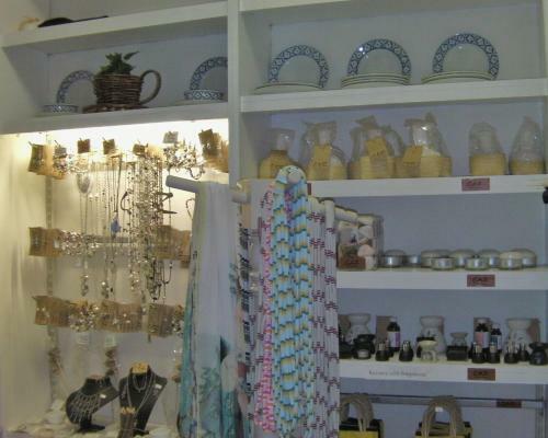 Hostal Mythai Guesthouse