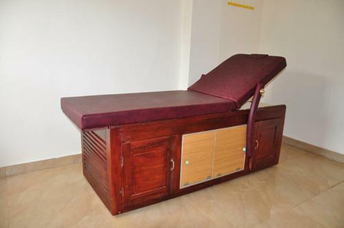 Hotel Sadhoo Holistic Inn