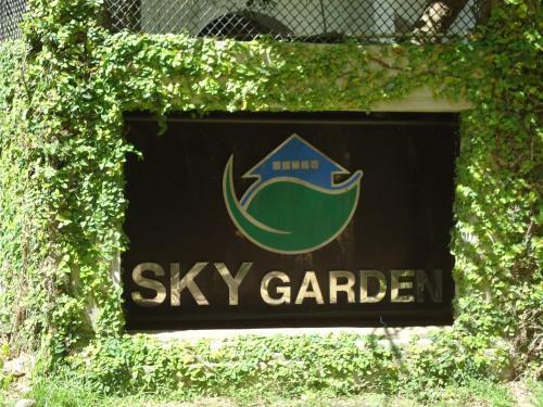 Hostal Sky Garden Guest House