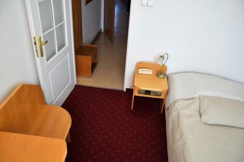 Hostal Centrum Konferencyjne Ibib Pan