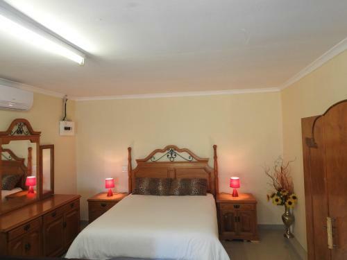 Hostal Rose Of Sharon