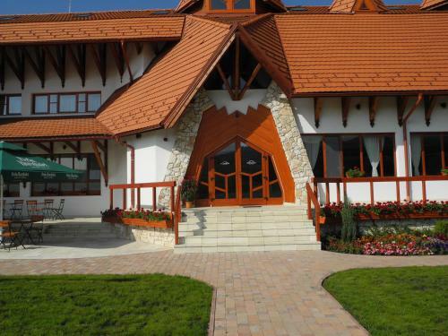 Hostal Bonanza Pensiune & Restaurant