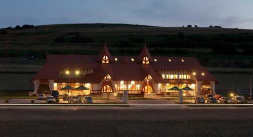 Hostal Bonanza Pensiune & Restaurant
